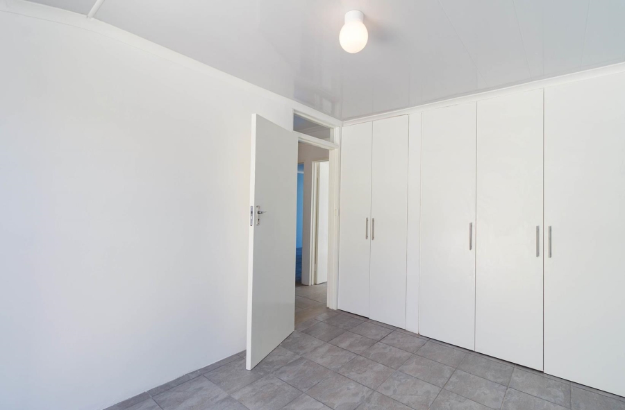 3 Bedroom Property for Sale in Zonnebloem Western Cape